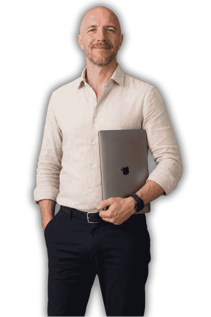 robi-landing-page-dnadigitalsolution drži mac ispod lijevog pazduha